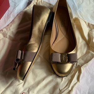 Gold Salvatore Ferragamo Flats